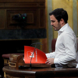El líder de Izquierda Unida, Alberto Garzón, en el Congreso / EFE