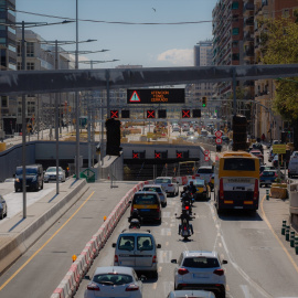 Coches por el túnel de Glòries de Barcelona. Imagen de Archivo.