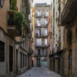 En marcha el programa de activación de locales municipales 'Amunt persianes'