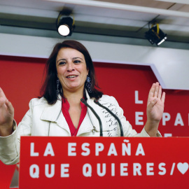 La vicesecretaria del PSOE, Adriana Lastra, durante una rueda de prensa tras la reunión del Comité de Elección, en la sede en Ferraz. EFE/J.P. Gandúl