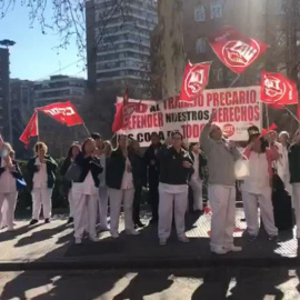 Un grupo de trabajadoras del hospital Clínico de Madrid. | UGT
