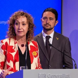 La consellera de Justícia, Esther Capella, i el conseller de Territori, Damià Calvet, durant la roda de premsa posterior al Consell Executiu. Europa Press