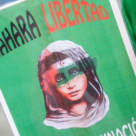 Pancarta que pide 'Sáhara libertad' en una manifestación por la autodeterminación del pueblo saharaui a 12 de noviembre de 2022, en Madrid