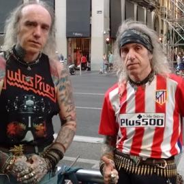 José y Emilio Alcázar, los Heavies de la Gran Vía. / HENRIQUE MARIÑO