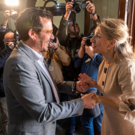 Yolanda Díaz y Kichi.