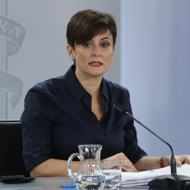La ministra de Política Territorial y portavoz del Gobierno, Isabel Rodríguez, participa en la rueda de prensa posterior al Consejo de Ministros, este martes, en el complejo del Palacio de La Moncloa.