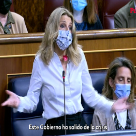 El repaso de Yolanda Díaz a Carolina España (PP): "No le voy a dar un dato, le voy a dar una cita"