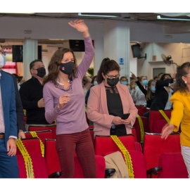 Dirigentes del PP junto a la pastora Yadira Maestre