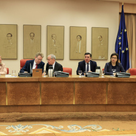 28/03/2023.- El portavoz del PDeCAT, Ferran Bel (2i), preside la Comisión de Investigación del Congreso, sobre las actuaciones del Ministerio del Interior durante el gobierno del Partido Popular en relación con las presuntas irregularidades