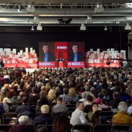 Sánchez dice que el 'no' de la derecha a las reformas le hace "el caldo gordo a los poderosos"