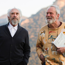 Jonathan Pryce y Terri Gilliam, en el rodaje de 'El hombre que mató a Don Quijote'