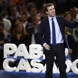 El candidato a la presidencia del Gobierno por el PP, Pablo Casado, durante el acto de cierre de campaña que los populares celebran esta tarde en el Palacio de los Deportes de Madrid. EFE/Javier Lizón.