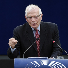 El jefe de política exterior de la Unión Europea, Josep Borrell, pronuncia un discurso durante un debate sobre la seguridad de Europa tras la invasión rusa de Ucrania, en Estrasburgo, a 9 de marzo de 2022.