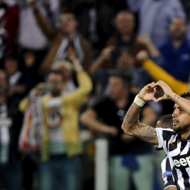 Vidal celebra su gol al Mónaco. REUTERS/Giorgio Perottino