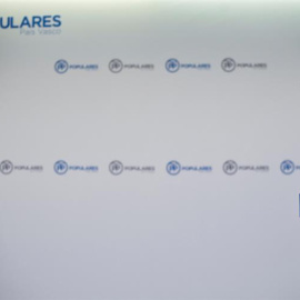 El Partido Popular del País Vasco aplazó su comparecencia ante los medios de comunicación en su sede de Bilbao. EFE/ Miguel Toña