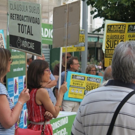 Manifestación contra la cláusulas suelo. E.P.
