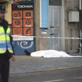 La víctima es uno de los conocidos como gemelos de Cabral, con varios antecedentes policiales. / EFE (Sxenick)