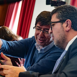 Los portavoces de Ciudadanos y Vox, Juan Marín (i) y Francisco Serrano. - EFE