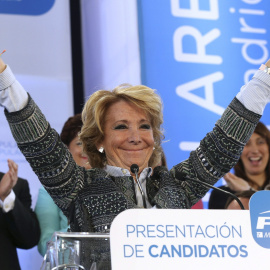 Esperanza Aguirre, en un mitin del partido en Pinto (Madrid)./ EUROPA PRESS