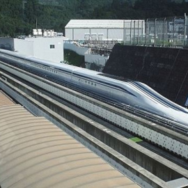 Imagen del tren bala maglev japonés.