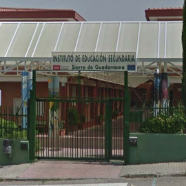 Entrada del IES Sierra de Guadarrama en Soto del Real (Madrid). (EP)