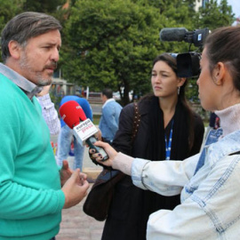 El presidente de Hazte Oír, Ignacio Arsuaga, en la plaza de Colón de Madrid. / HO