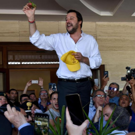 El vicepresidente italiano y ministro del Interior, Matteo Salvini, en una imagen de archivo de la campaña electoral del partido de extrema derecha La Liga.- EFE/EPA/ORIETTA SCARDINO