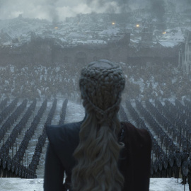 Emilia Clarke (Daenerys Targaryen), durante el último capítulo de 'Juego de Tronos'. - HELEN SLOAN (HBO)