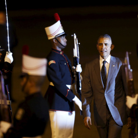 El presidente de EEUU, Barack Obama, a su llegada a Panamá para asistir a la Cumbre de las Américas. - REUTERS