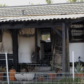 Incendio registrado en una vivienda en Vejer de la Frontera.EFE/Román Ríos