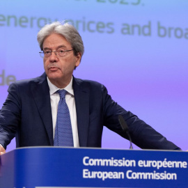 El Comisionado de Economía de la UE, Paolo Gentiloni, durante una conferencia de prensa, en Bruselas, a 14 de julio de 2022.