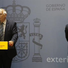 El ministro de Asuntos Exteriores Josep Borrell en la ceremonia de traspaso de carteras. / EFE