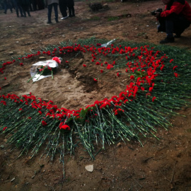 21/04/2023. Acto de homenaje a los fusilados en una fosa común del cementerio de Córdoba.