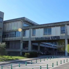 Exterior de la Facultad de Medicina de la Universidad Autónoma de Barcelona (UAB) - YouTube