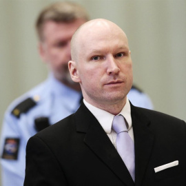 La Justicia noruega ha fallado parcialmente en favor de Anders Behring Breivik.- REUTERS