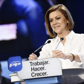 La candidata del PP a la reelección en la Presidencia de Castilla-La Mancha, María Dolores de Cospedal, durante su intervención hoy en el acto de presentación de su candidatura. EFE/Ismael Herrero