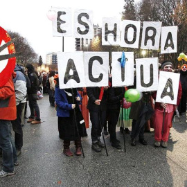 Manifestación en Pamplona en 2011 por unos "presupuestos participativos y sociales. - EFE