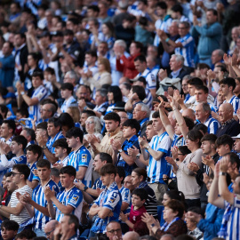La afición de la Real Sociedad en su estadio, donde Iñaki Badiola fue presidente hasta 2008.