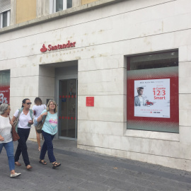 Sucursal del Banco Santander en Madrid. E.P.