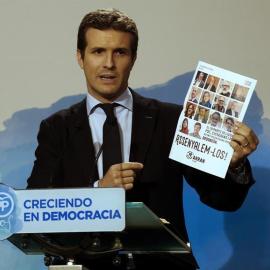 El vicesecretario de Comunicación del Partido Popular, Pablo Casado, durante la rueda de prensa que ha ofrecido hoy. /EFE
