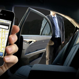 Aplicación con la que se solicitan automóviles de Cabify.- EFE