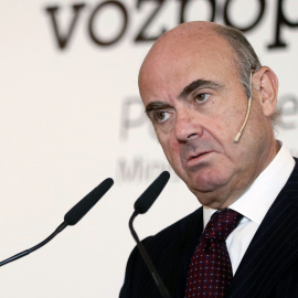 El ministro de Economía, Industria y Competitividad, Luis de Guindos, durante su participación en un desayuno informativo organizado en Madrid por Executive Fórum. EFE/Fernando Alvarado