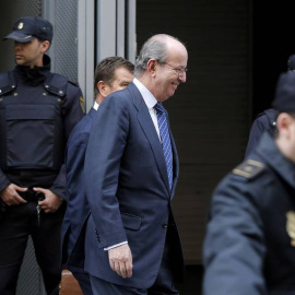 Rafael Spottorno tras declarar por las tarjetas 'black' en la Audiencia Nacional. EFE