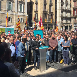 Concentració de protesta contra intervenció del govern central a Catalunya, a Plaça de Sant Jaume / LEC