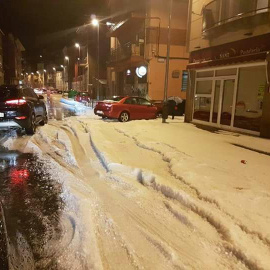 Una fuerte granizada colapsa Teruel. Twitter/@Mavinabel