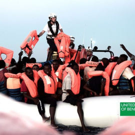 La campaña publicitaria de Benetton con imágenes de los migrantes del Aquarius. / Benetton