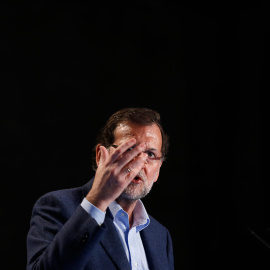 Mariano Rajoy durante su discurso de precampaña en Sevilla.