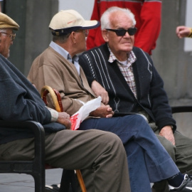 La pensión media alcanza en abril los 900 euros al mes