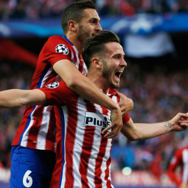 Saúl celebra con Koke su gol al Bayern. Reuters / Sergio Perez