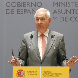 El ministro de Asuntos Exteriores, José Manuel García-Margallo, durante la rueda de prensa que ha ofrecido hoy en la sede de ministerio. / VÍCTOR LERENA (EFE)
